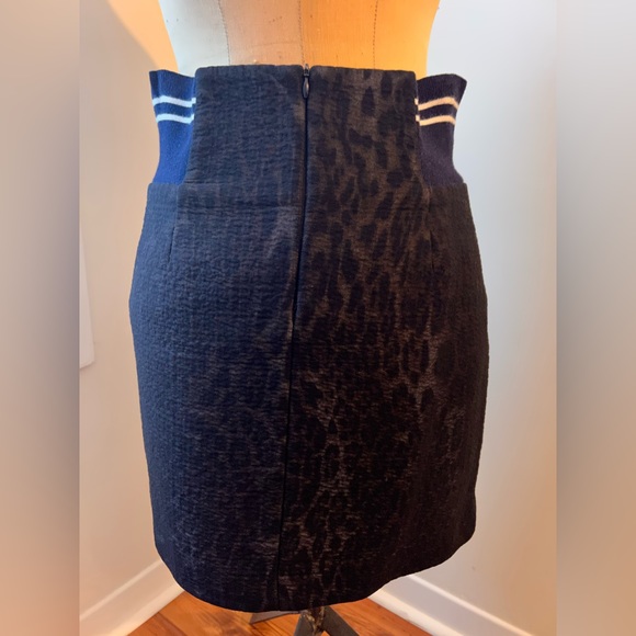 Sandro skirt size 3 - Picture 3 of 5